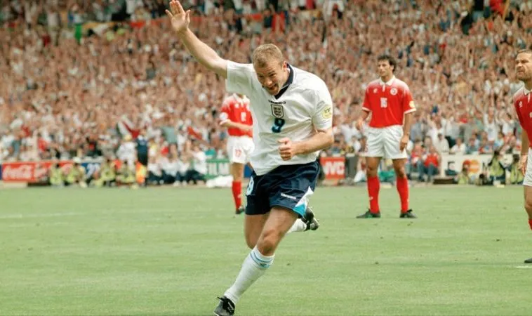 Alan Shearer là người ghi 7 bàn thắng trong lịch sử Euro Alan Shearer là người ghi 7 bàn thắng trong lịch sử Euro