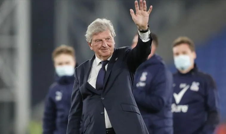 HLV lớn tuổi nhất bóng đá Anh không ai khác là Roy Hodgson HLV lớn tuổi nhất bóng đá Anh không ai khác là Roy Hodgson
