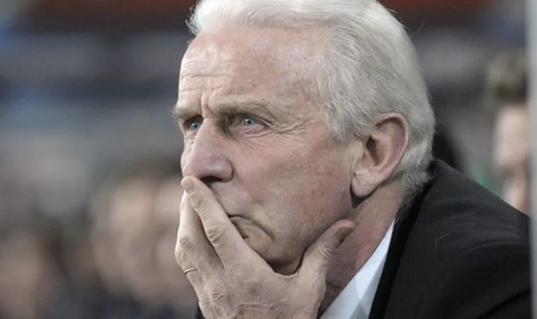 HLV lớn tuổi nhất bóng đá Euro là Giovanni Trapattoni HLV lớn tuổi nhất bóng đá Euro là Giovanni Trapattoni
