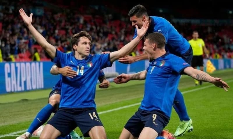 Soi kèo hôm nay Italia vs Albania 2h:00 16-06-2024 1 Phong Độ Gần Đây Của Italia
