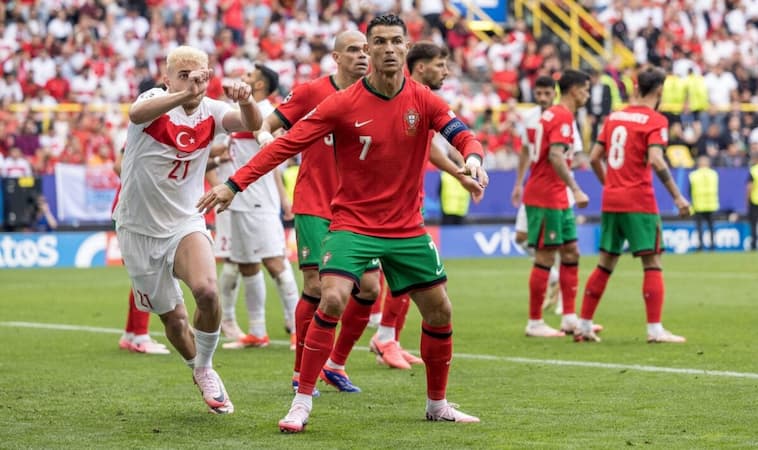 Soi kèo hôm nay Georgia vs Bồ Đào Nha 2h00 27-06-2024 1 Phong độ và thành tích của hai đội